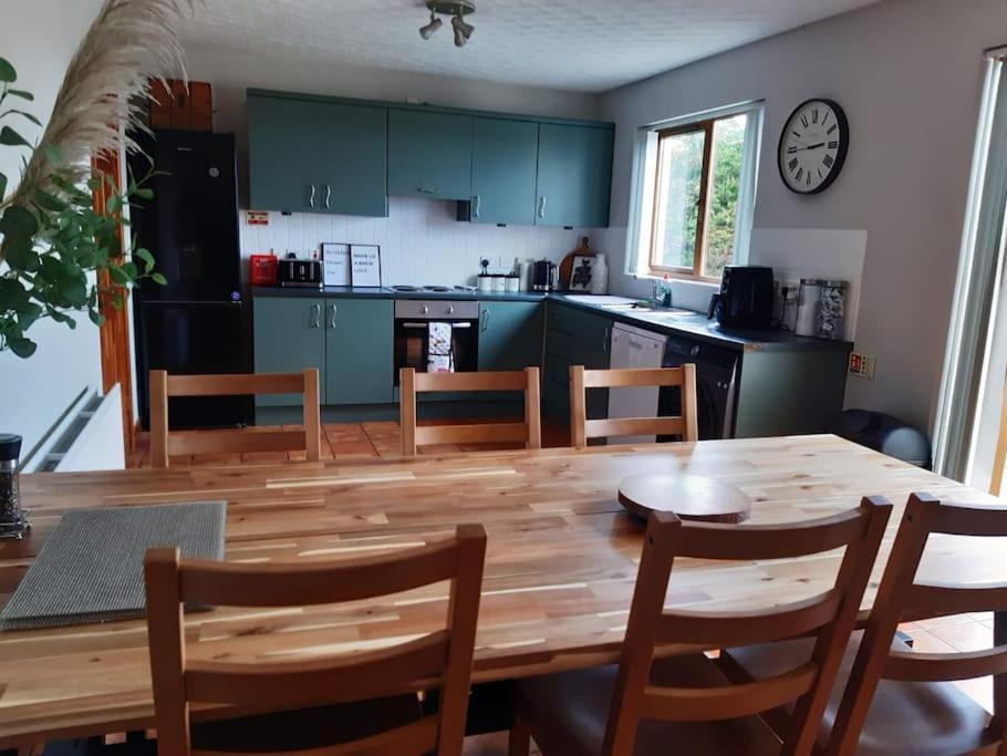 Whitepark Cottage - Your Home Away From Home Ballycastle Dış mekan fotoğraf